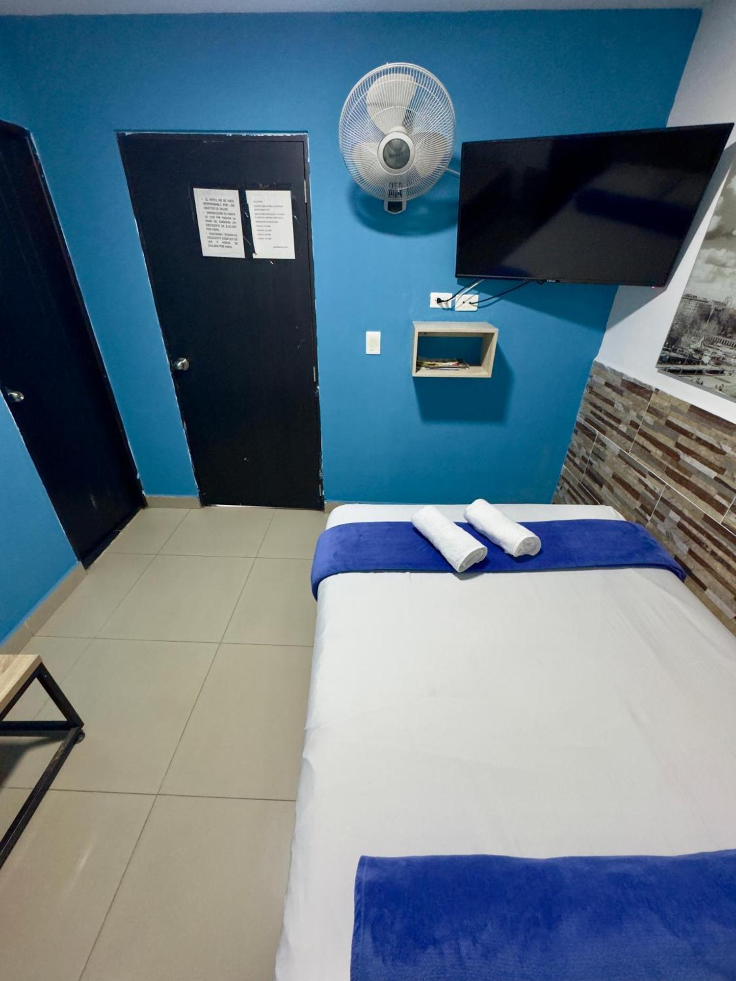 Hotel Select Медельин Экстерьер фото