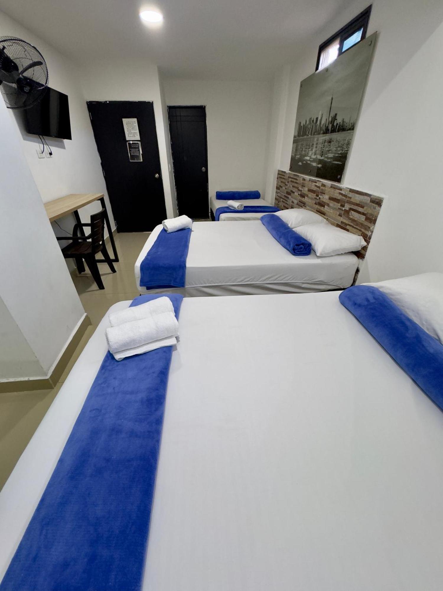 Hotel Select Медельин Экстерьер фото