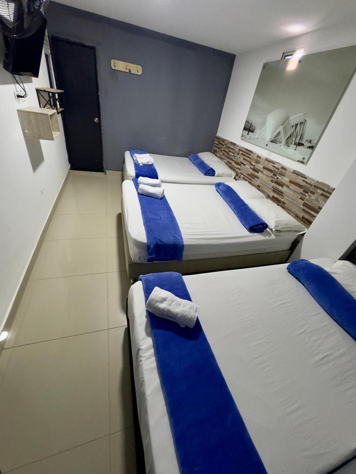 Hotel Select Медельин Экстерьер фото